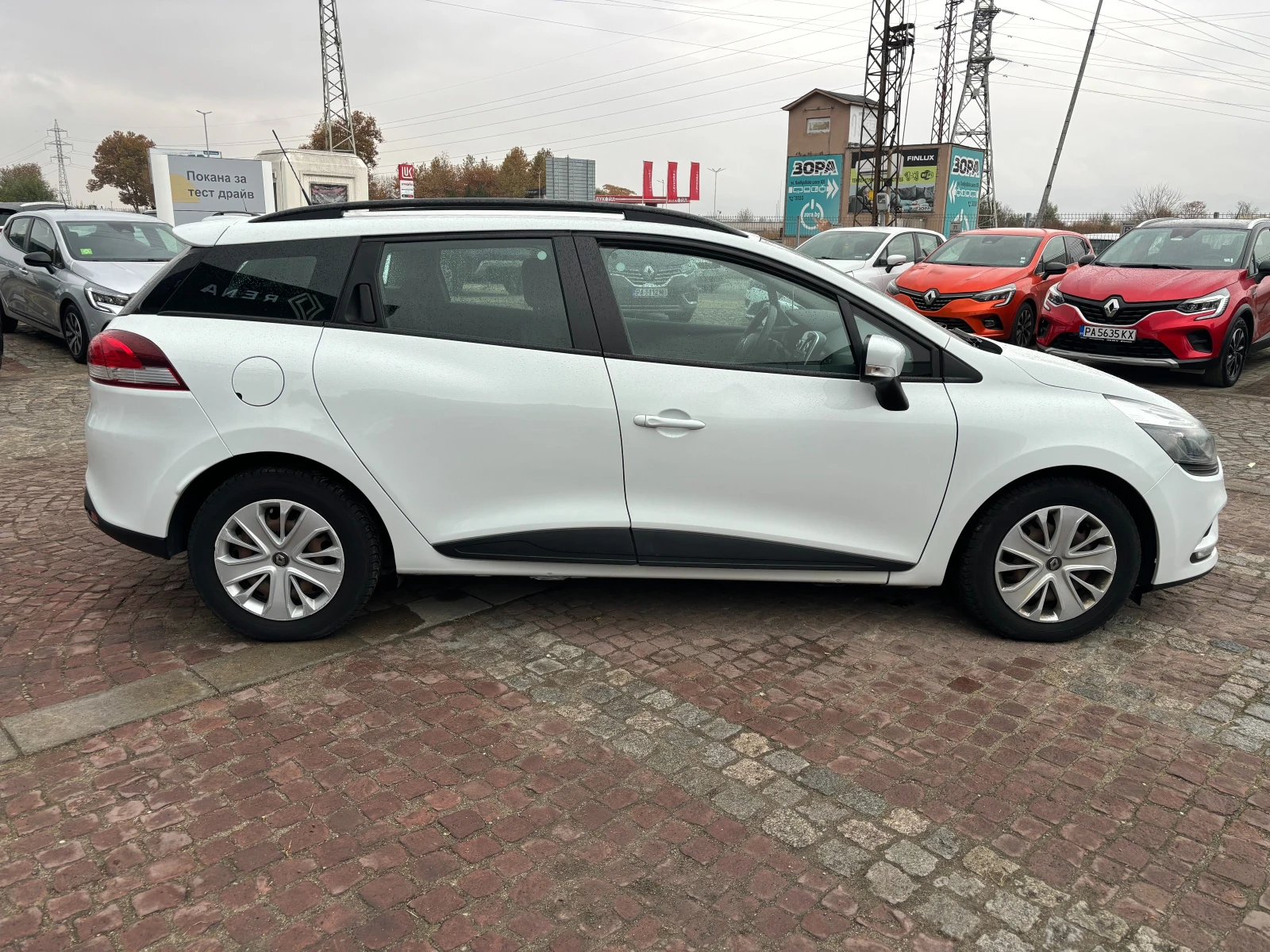 Renault Clio Grandtour  1.5 dCi , 75 к.с. /Life - изображение 3