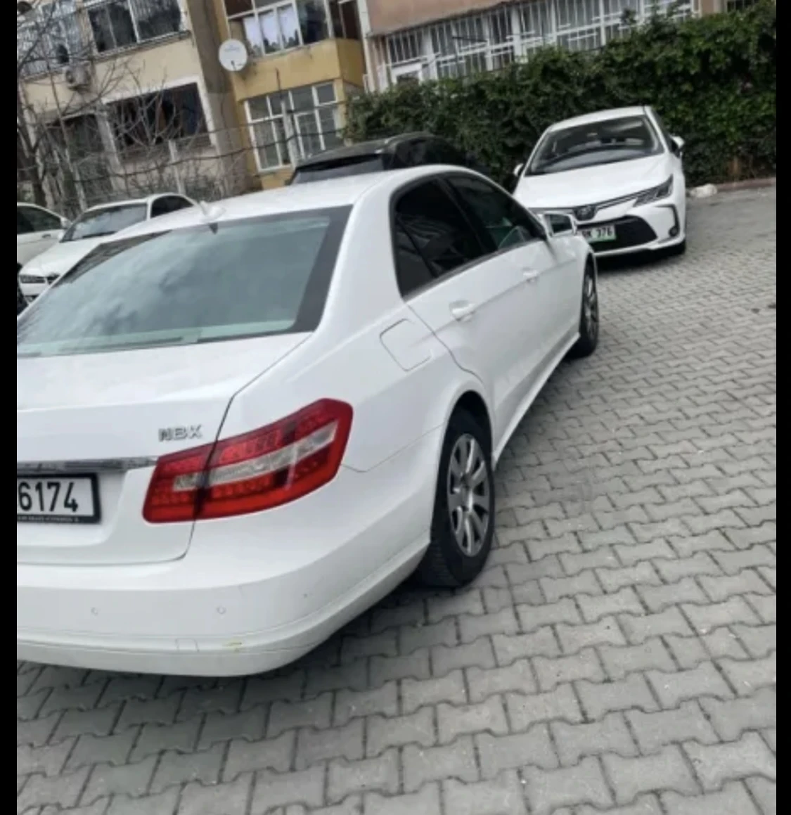 Mercedes-Benz E 200  - изображение 9
