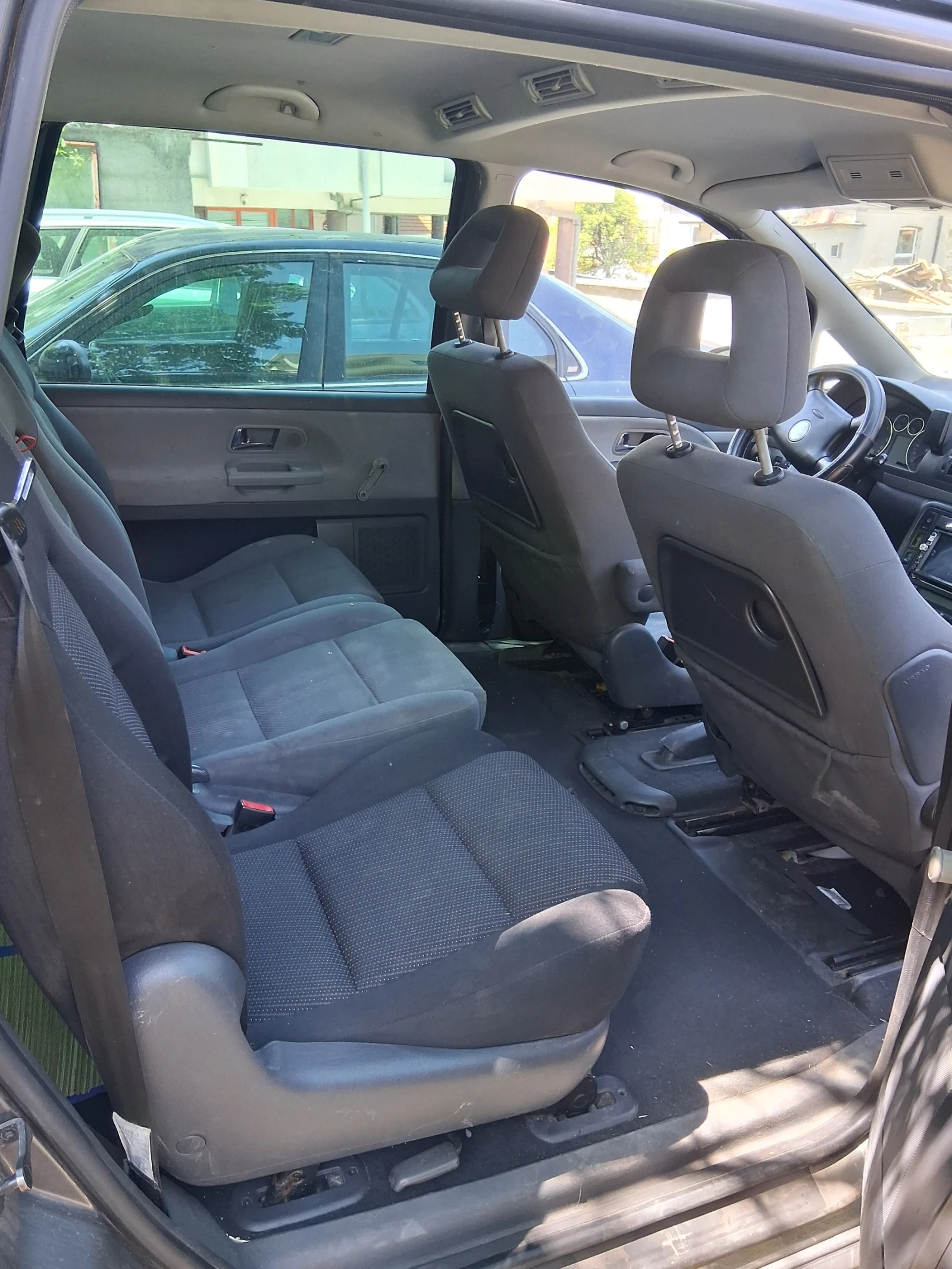 VW Sharan 2000 - изображение 7