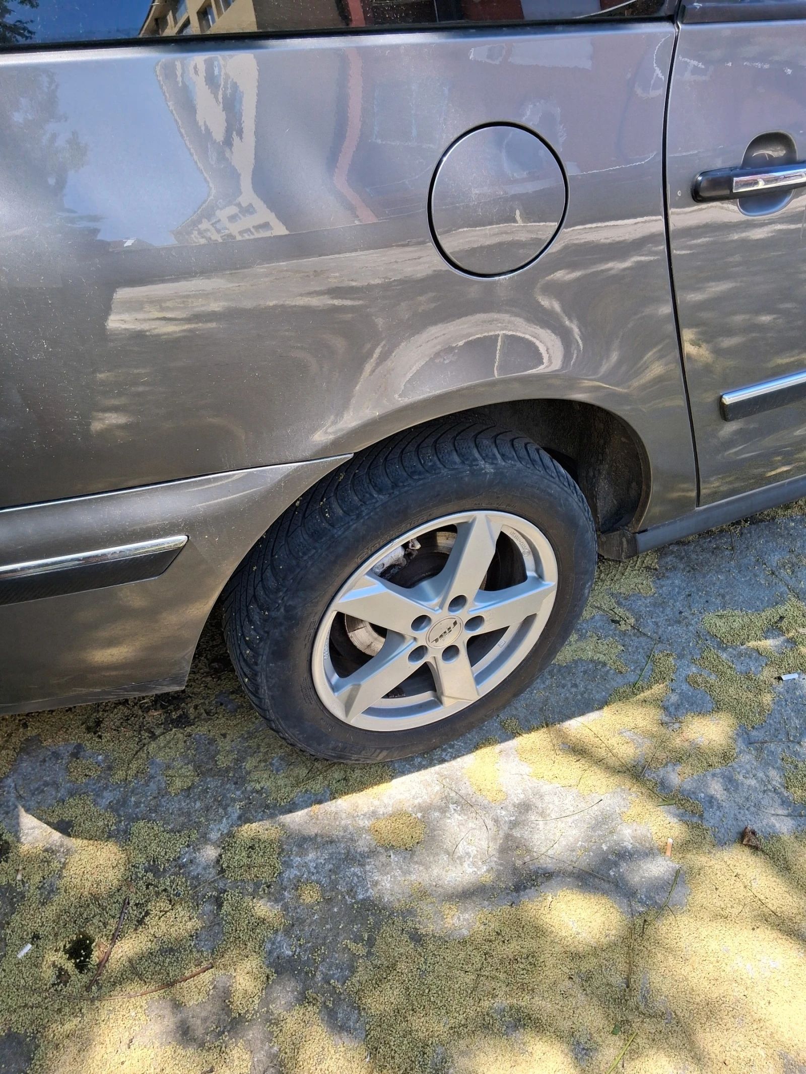 VW Sharan 2000 - изображение 4