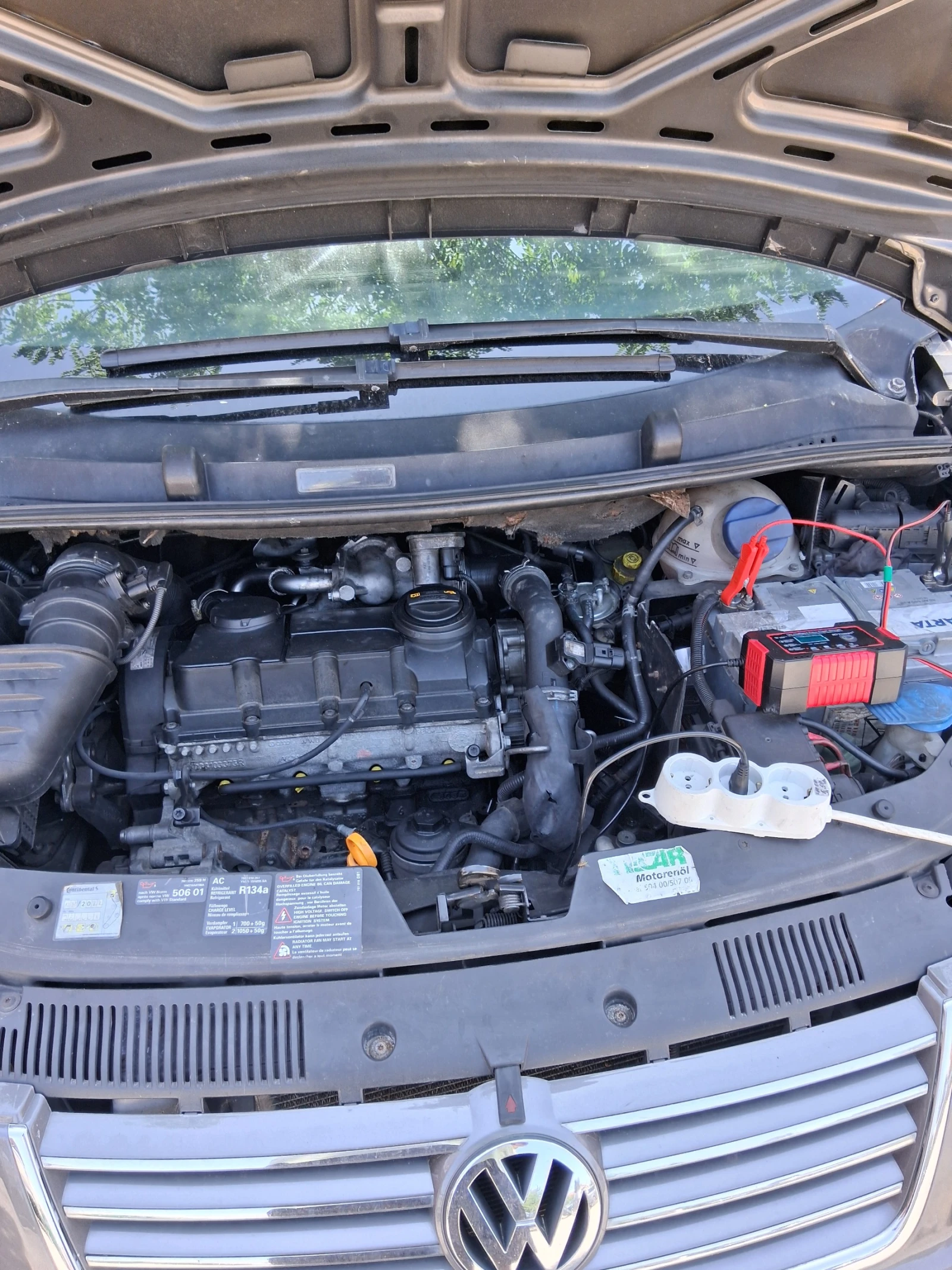 VW Sharan 2000 - изображение 10