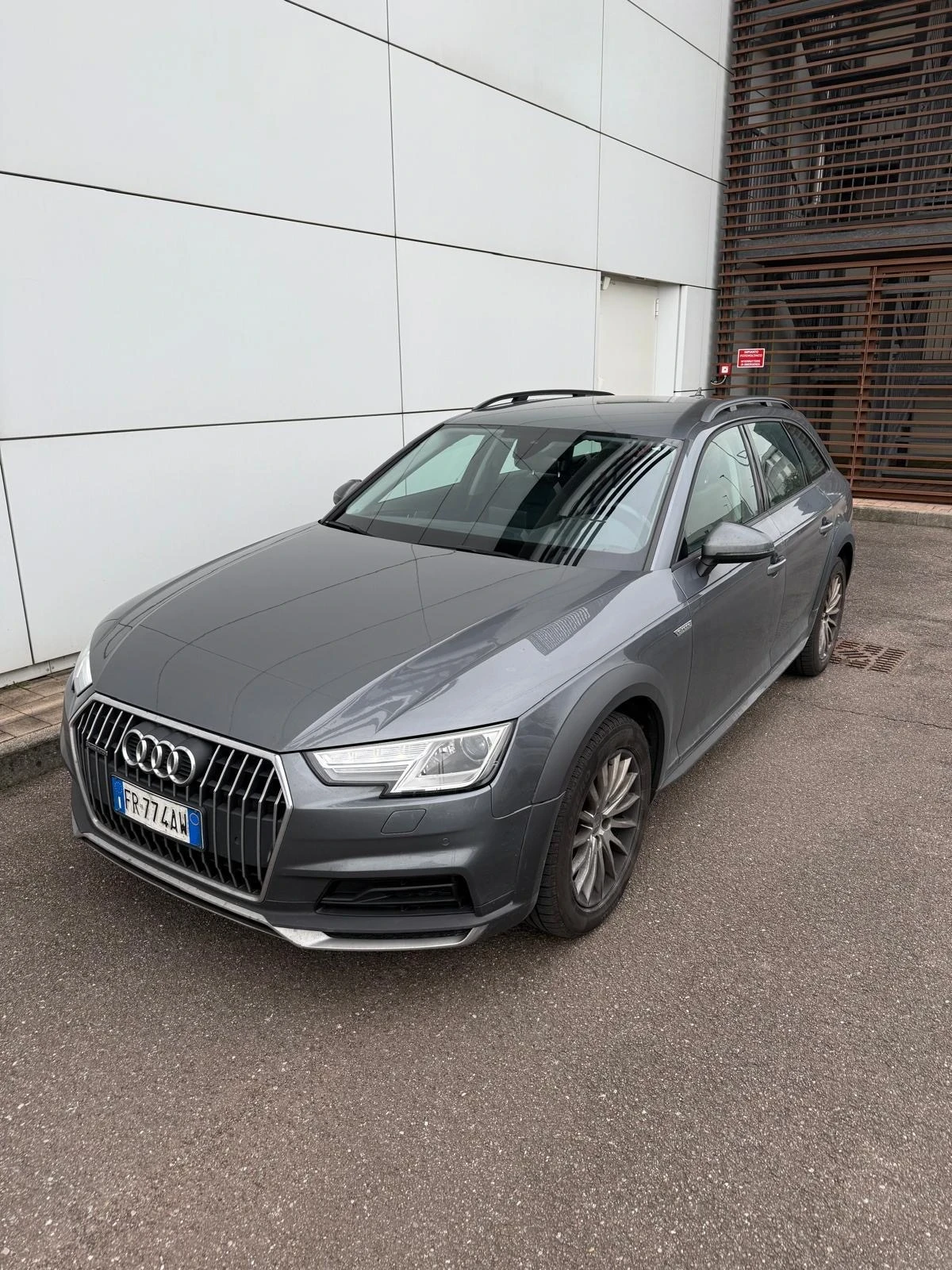 Audi A4 Allroad 2.0TDI 163кс quattro* ПЕРФЕКТЕН*  - изображение 3