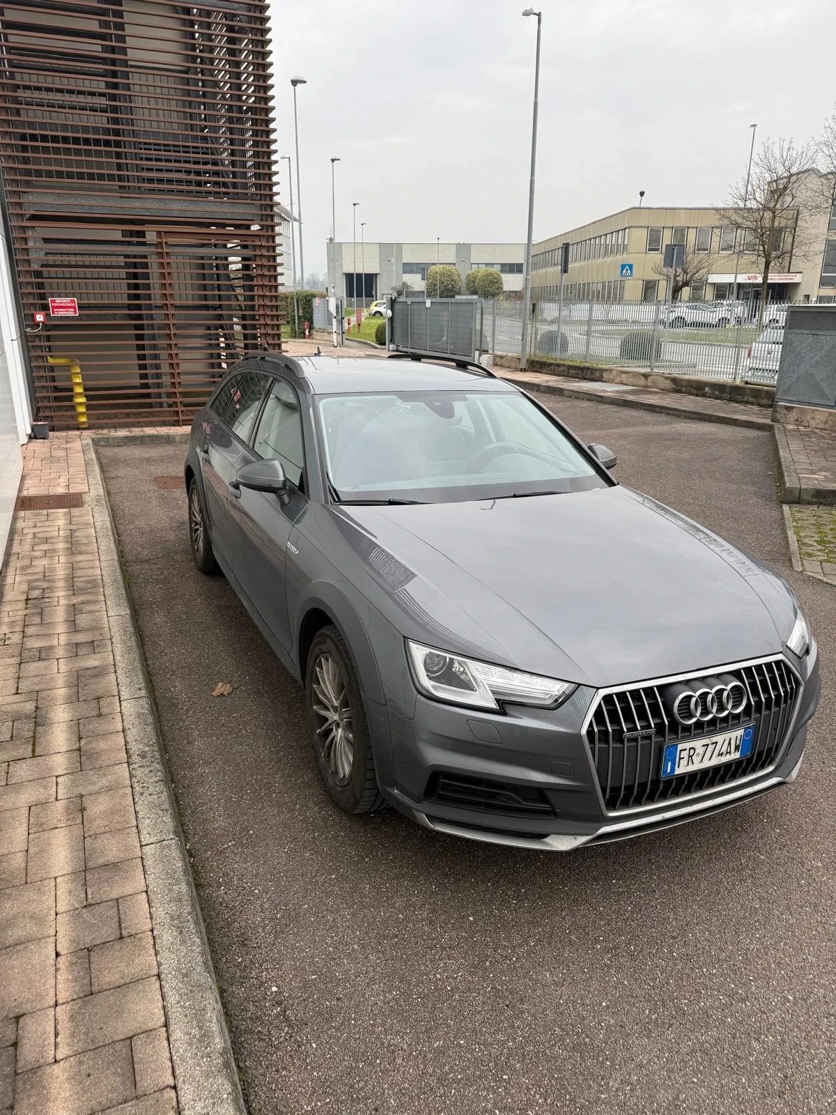 Audi A4 Allroad 2.0TDI 163кс quattro* ПЕРФЕКТЕН*  - изображение 4