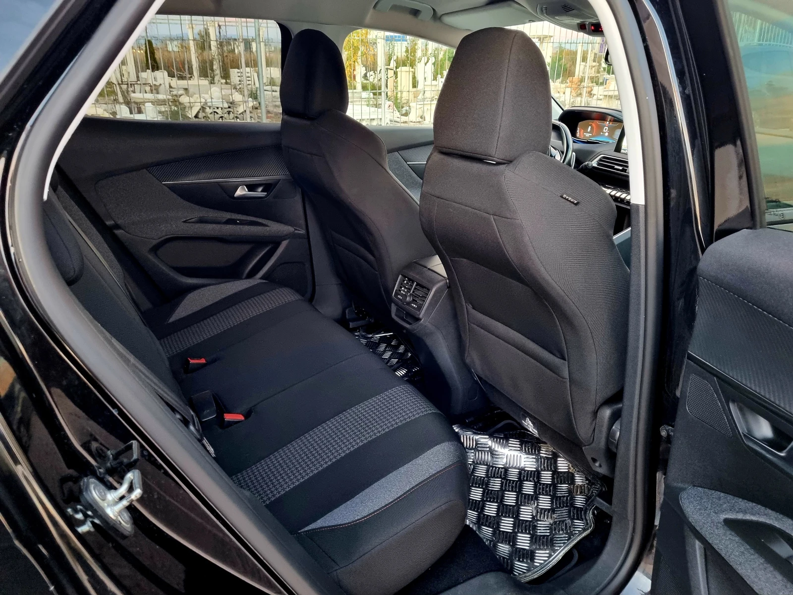 Peugeot 3008 1.5 HDI 130ks.Evro 6 | Mobile.bg   16