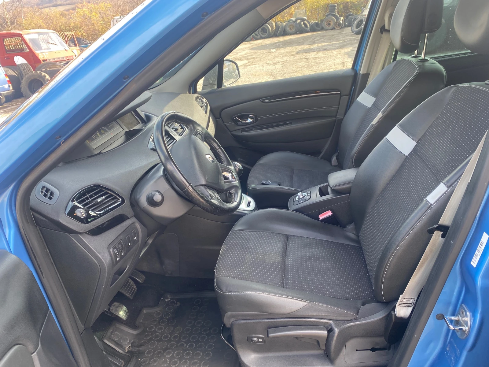 Renault Scenic 1.6DCI -7 места - изображение 9