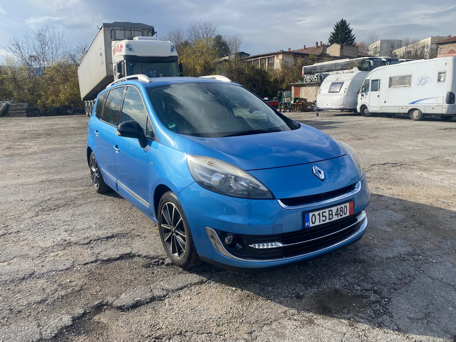 Renault Scenic 1.6DCI -7 места - изображение 2