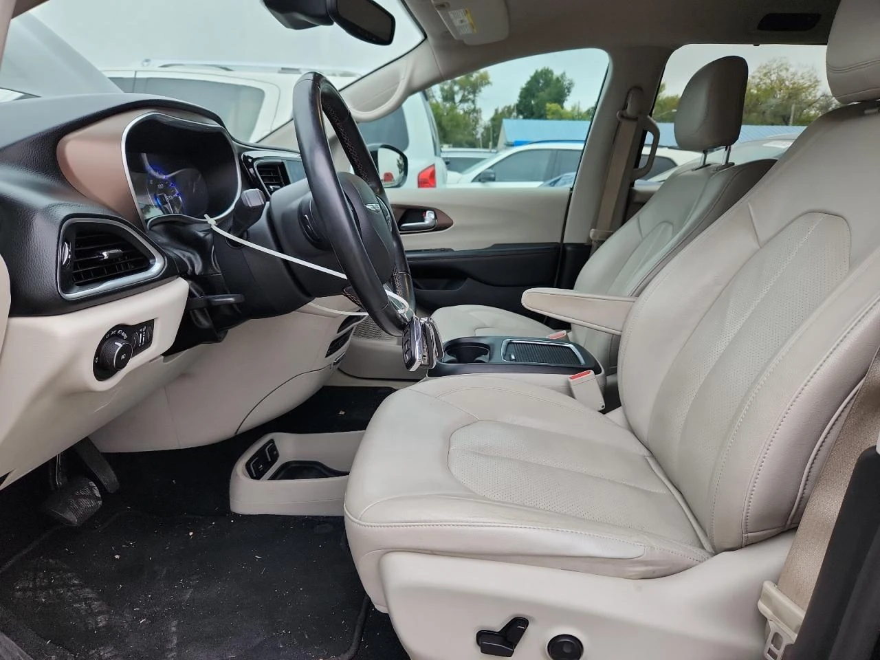 Chrysler Pacifica 3.6 TOURING L PLUS - изображение 7