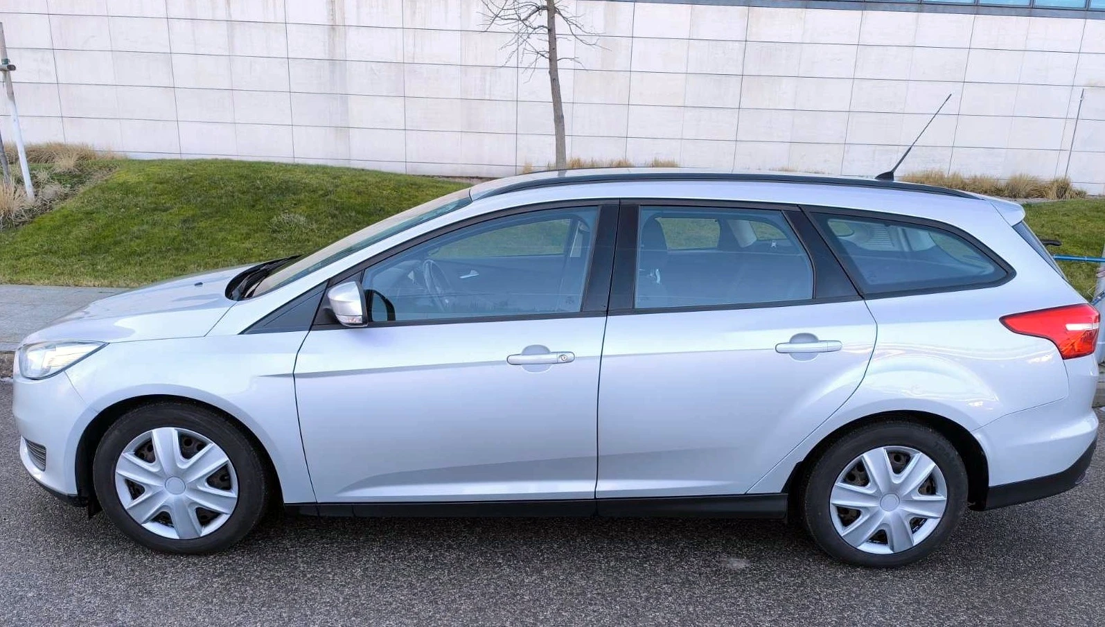 Ford Focus 1.5d Euro6 - изображение 3