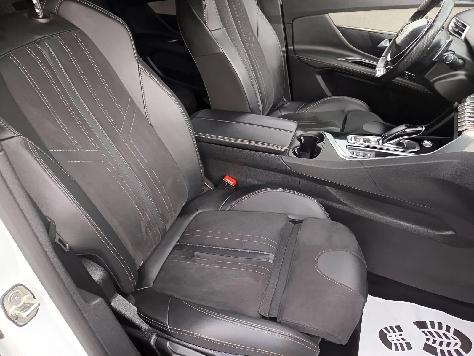 Peugeot 3008 GT PANORAMA+ AVTOMAT+ ����� ����+ ���� ����� | Mobile.bg � ����������� 10