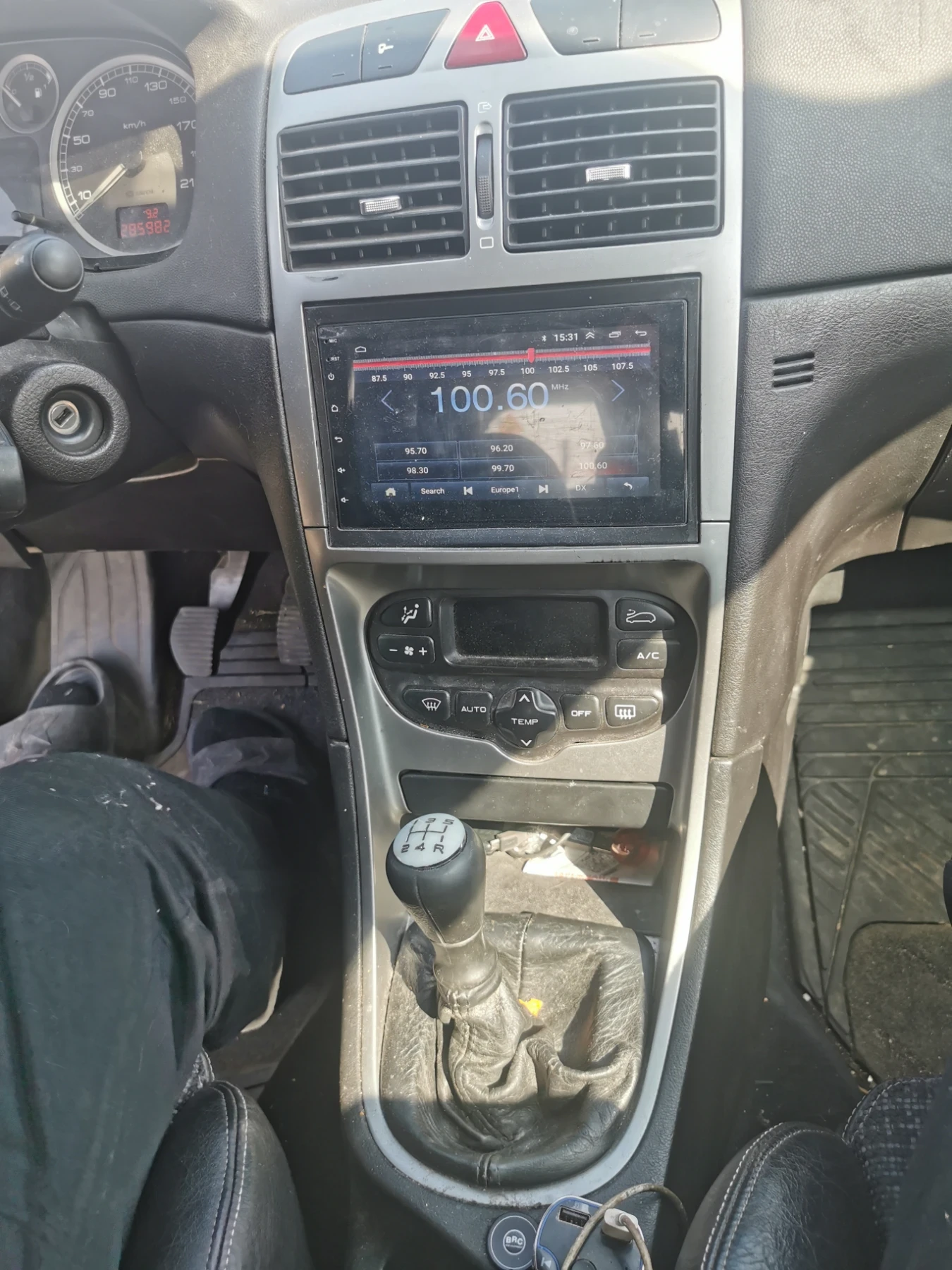 Peugeot 307 2.0 - изображение 5