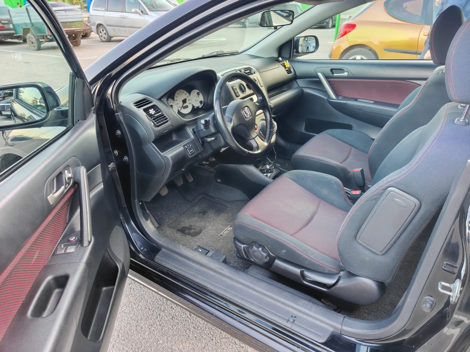 Honda Civic 1.4i Sport, снимка 12 - Автомобили и джипове - 53815938