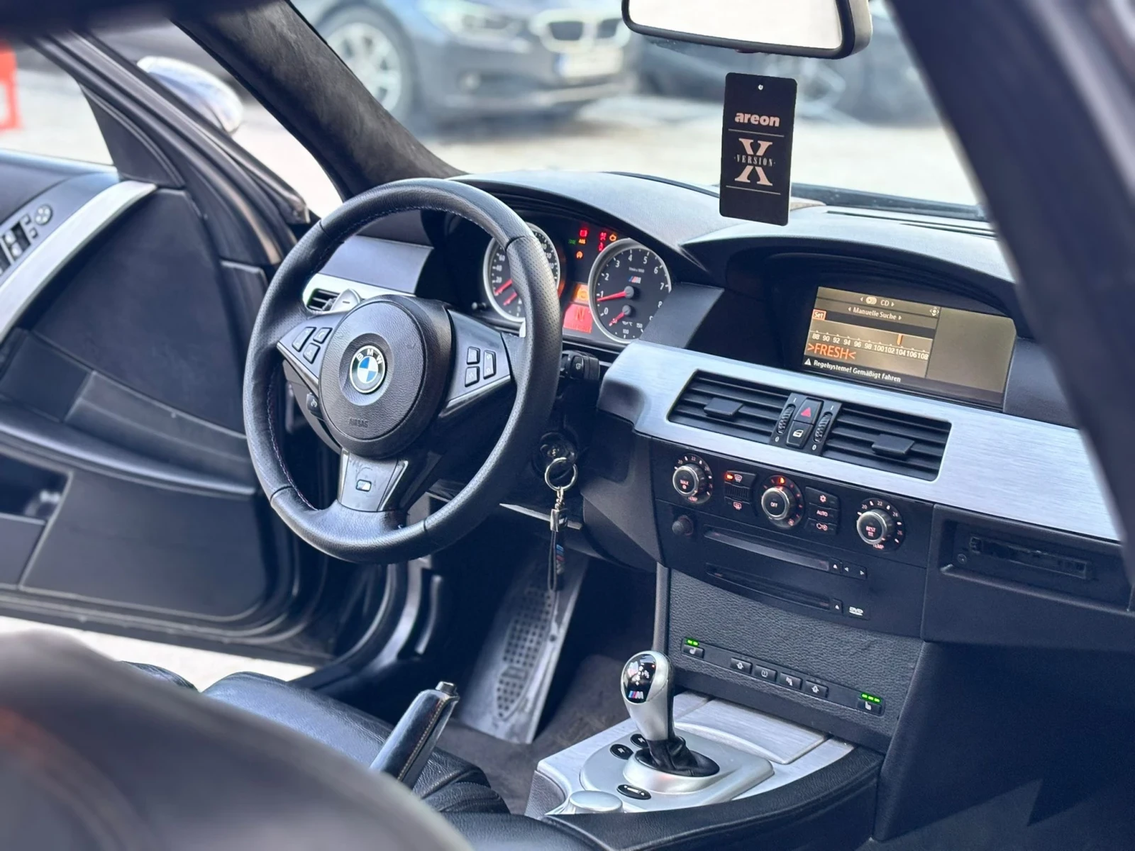 BMW M5, снимка 17 - Автомобили и джипове - 53819509