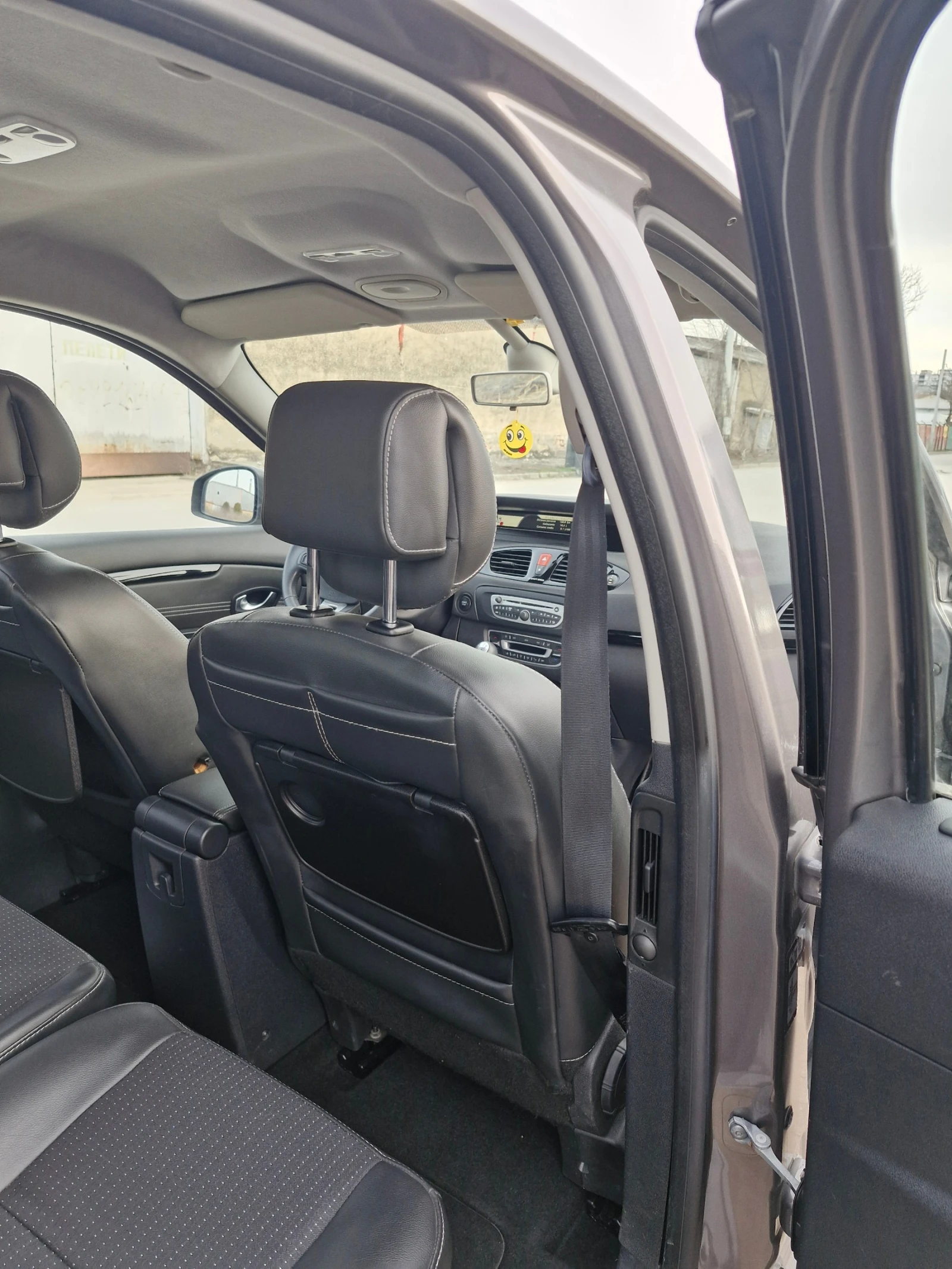 Renault Scenic XMod1.5DCI, снимка 7 - Автомобили и джипове - 53846841