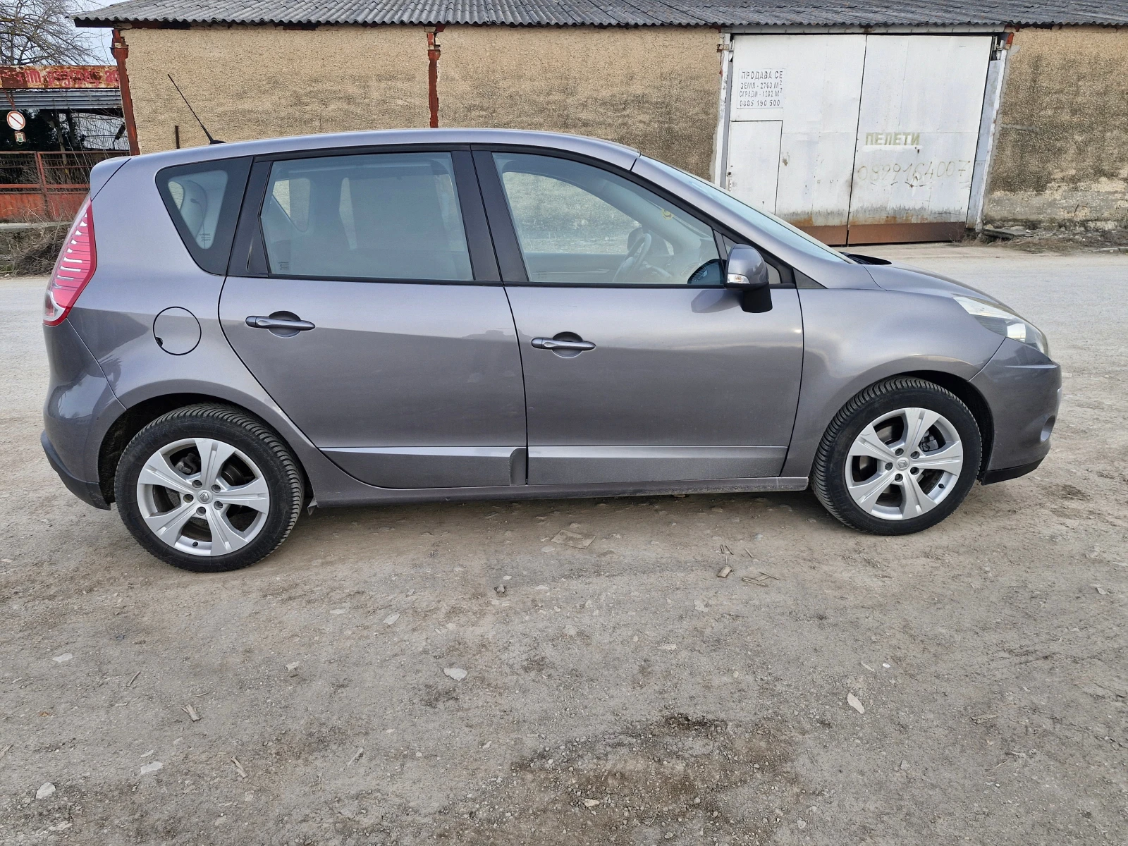 Renault Scenic XMod1.5DCI, снимка 5 - Автомобили и джипове - 53846841