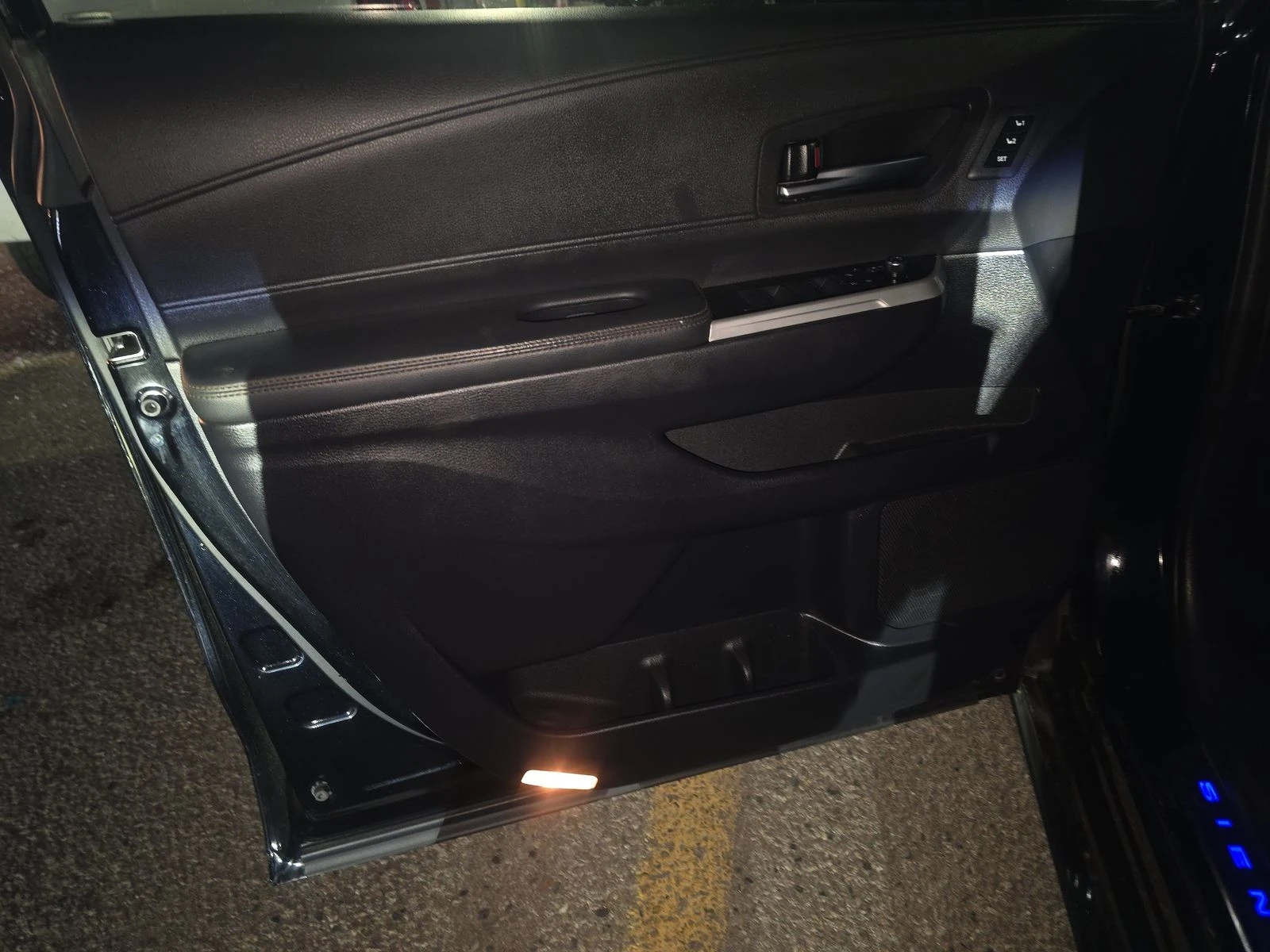 Toyota Sienna 7 места, AWD, Platinum, Месечна вноска от 72  , снимка 12 - Автомобили и джипове - 53989391