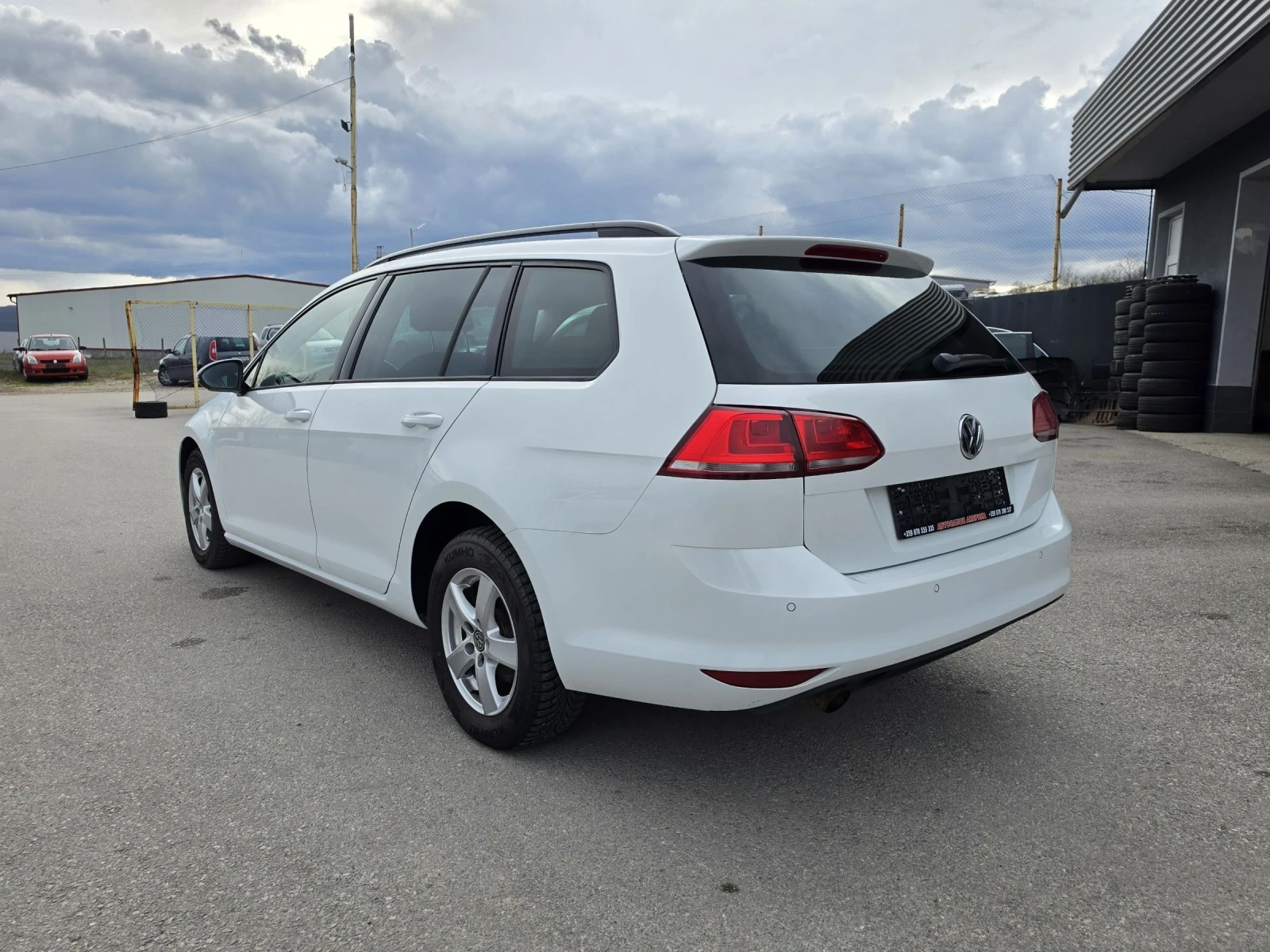 VW Golf 1.6TDI, снимка 4 - Автомобили и джипове - 54009756