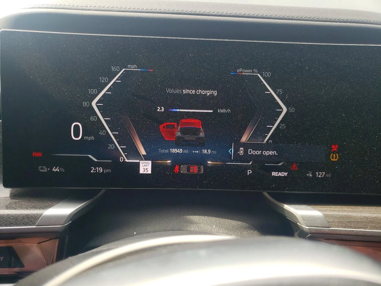 BMW i7 xDrive60, снимка 9 - Автомобили и джипове - 54093379