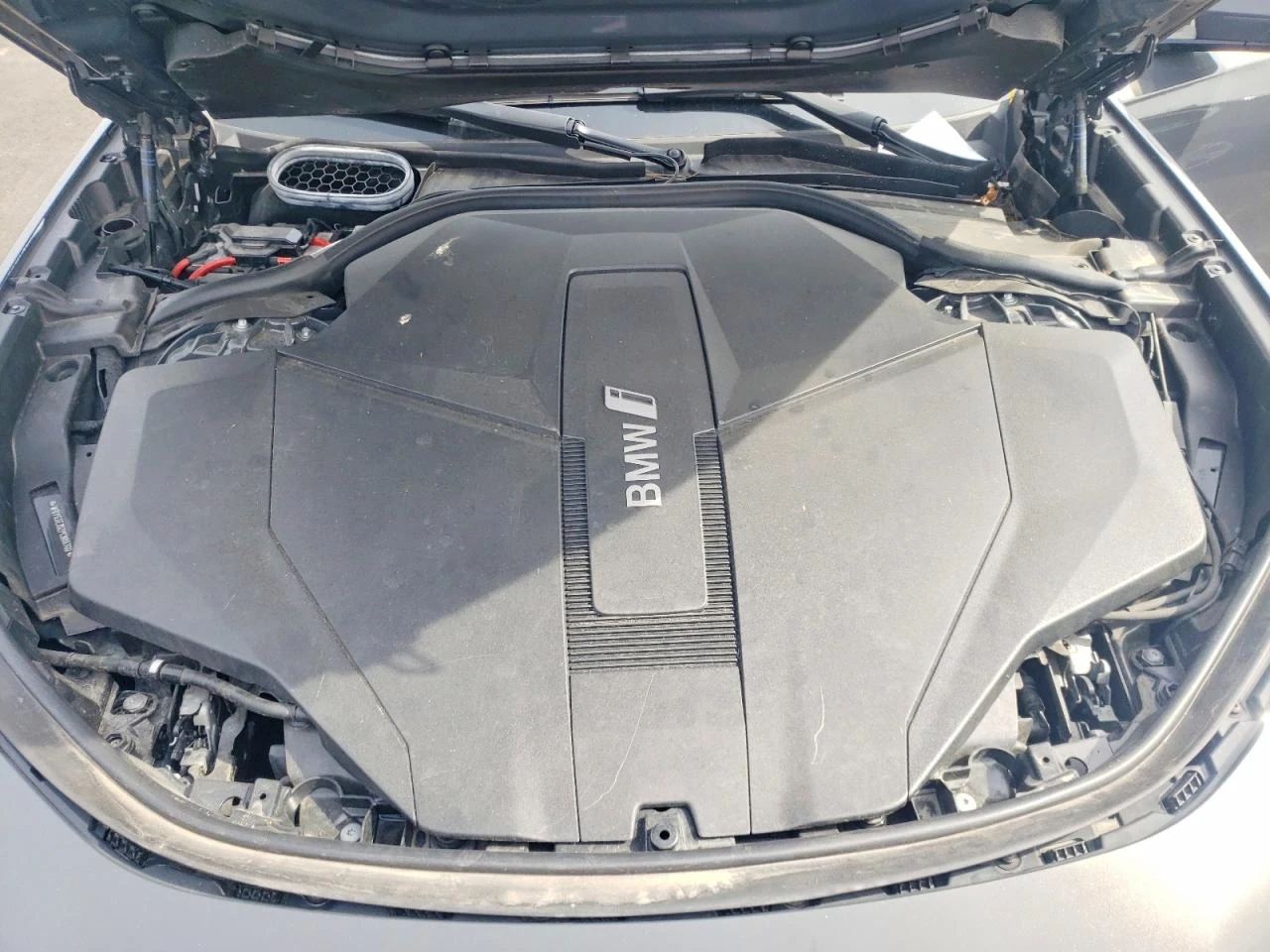 BMW i7 xDrive60, снимка 11 - Автомобили и джипове - 54093379