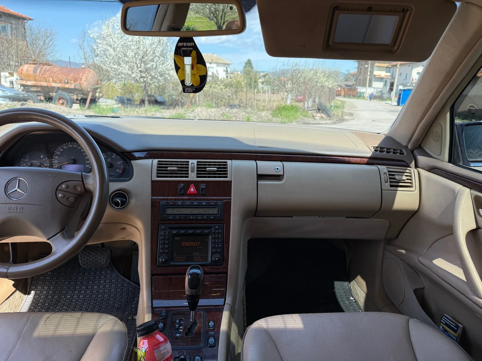 Mercedes-Benz E 270 W210 E270CDI, снимка 9 - Автомобили и джипове - 54172664