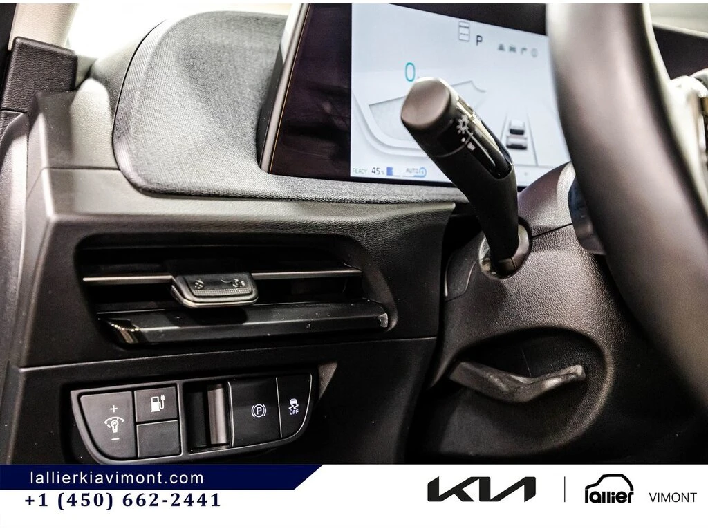 Kia EV6 LAND* AWD* LONG RANGE* КОЖА* ПОДГРЕВ* НАВИ* , снимка 12 - Автомобили и джипове - 54207354