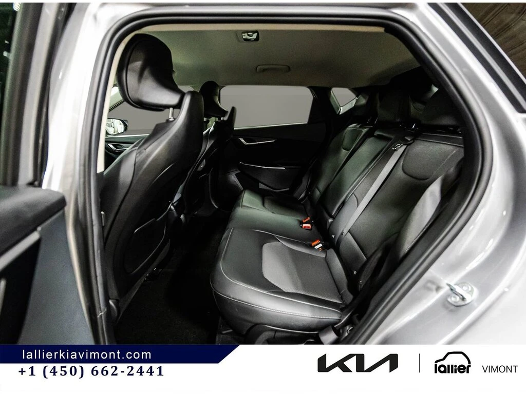 Kia EV6 LAND* AWD* LONG RANGE* КОЖА* ПОДГРЕВ* НАВИ* , снимка 11 - Автомобили и джипове - 54207354