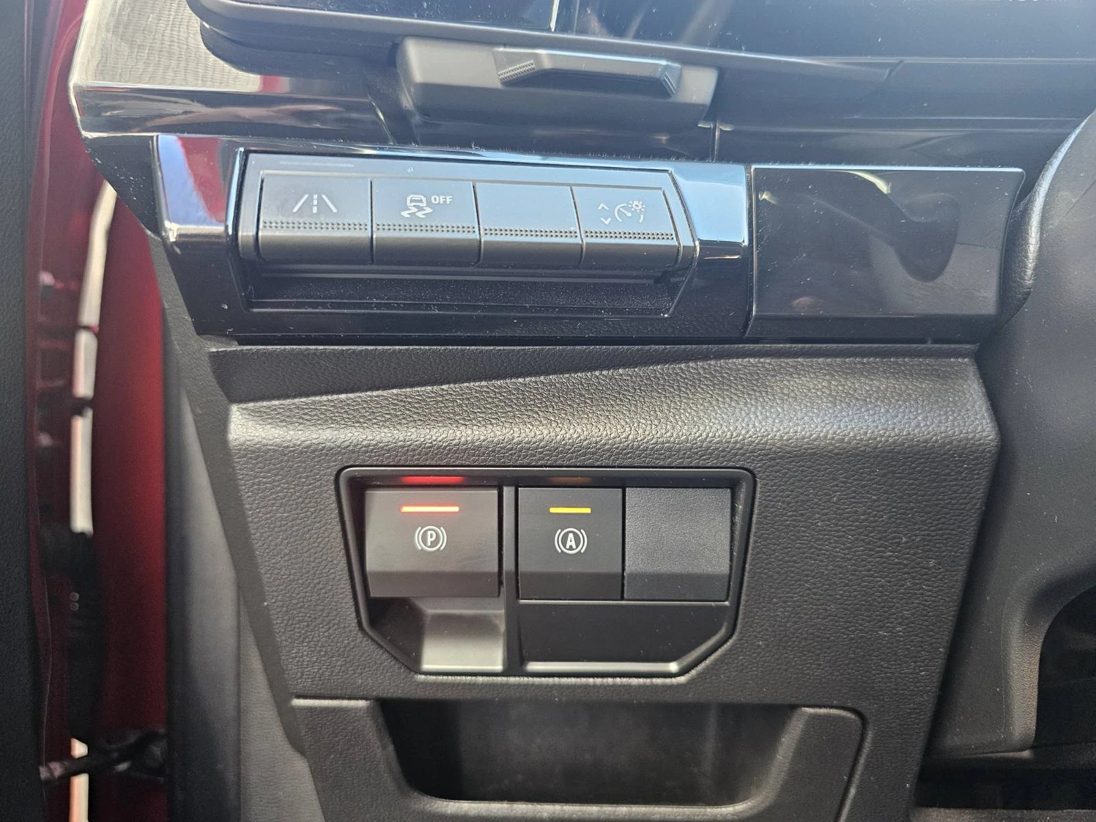 Renault Austral 1.3 TCe 160 Hybrid, снимка 12 - Автомобили и джипове - 54227083