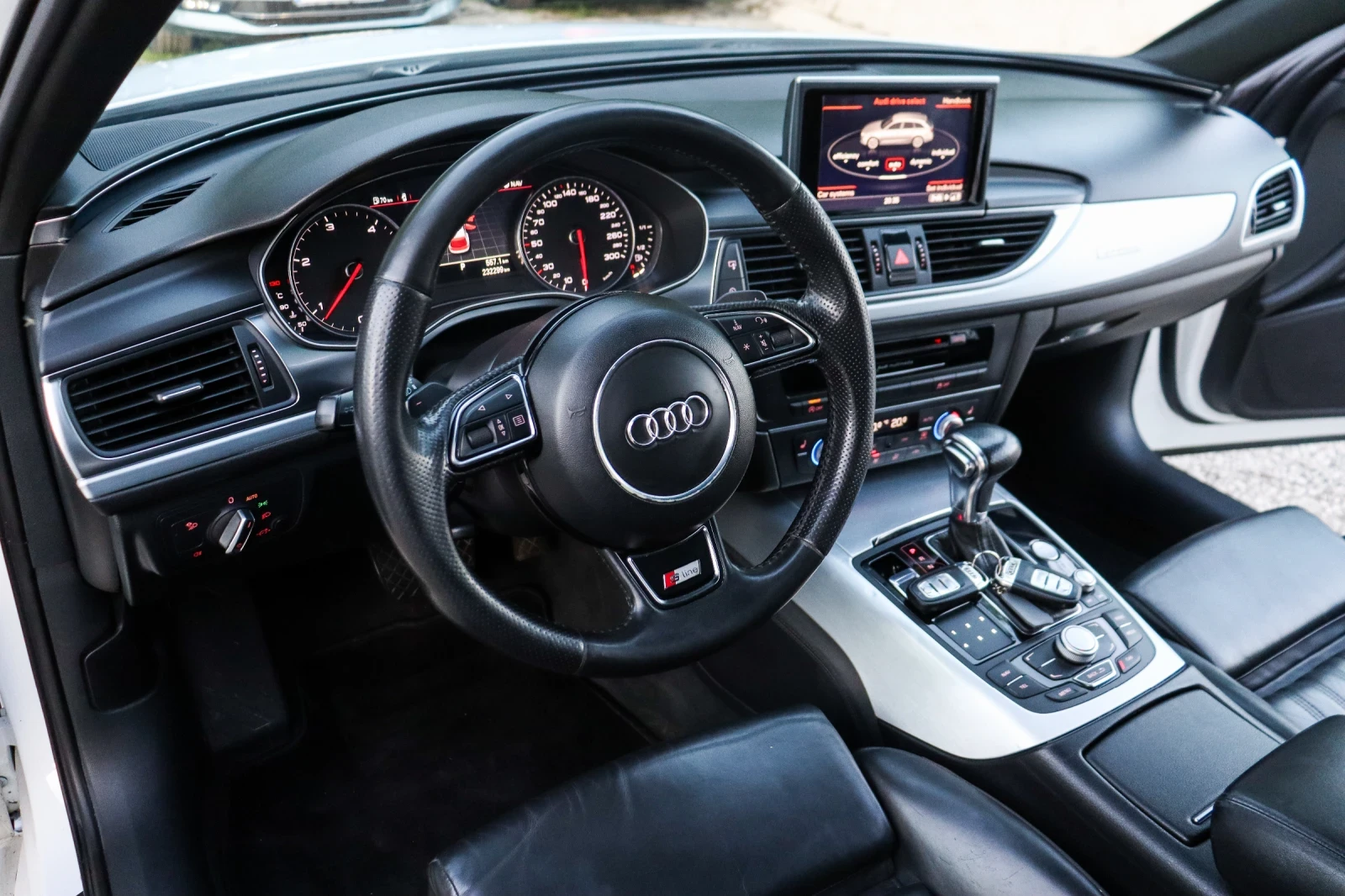 Audi A6 3.0TDI3xSlineActiveSoundPano, снимка 10 - Автомобили и джипове - 54783582