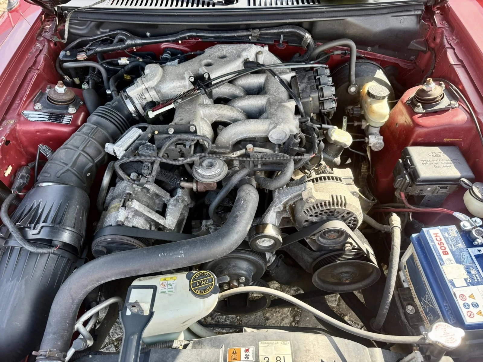 Ford Mustang 3.8 GT АВТОМАТИК, снимка 14 - Автомобили и джипове - 54843798