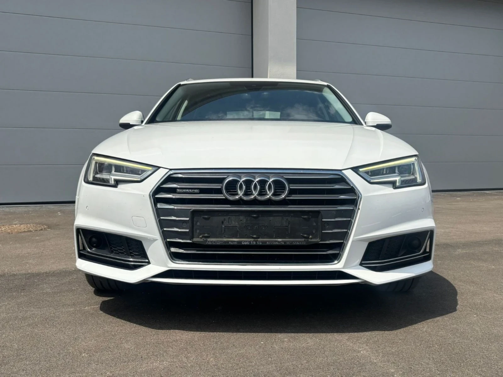 Audi A4 2.0Tdi 190 4x4 S-line Distronic, снимка 5 - Автомобили и джипове - 54890030