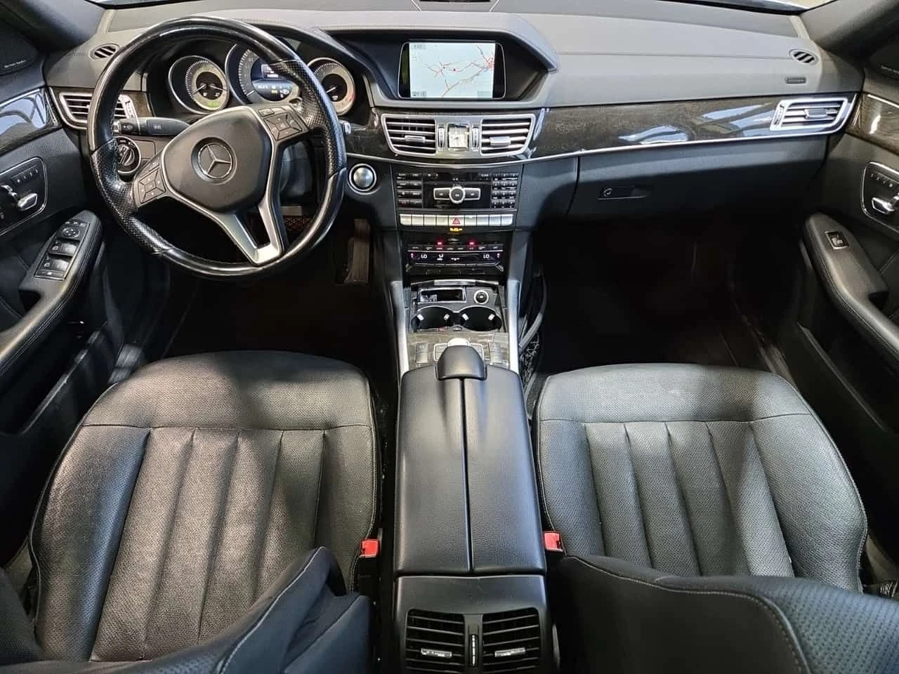 Mercedes-Benz E 500 * ПАНОРАМА* 360КАМЕРА* , снимка 10 - Автомобили и джипове - 55024654