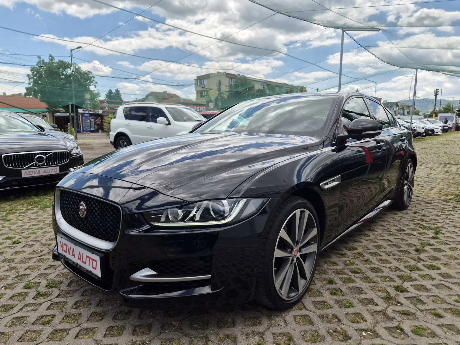 Jaguar XE 2.0D-4X4-R SPORT-143000км-СУПЕР СЪСТОЯНИЕ