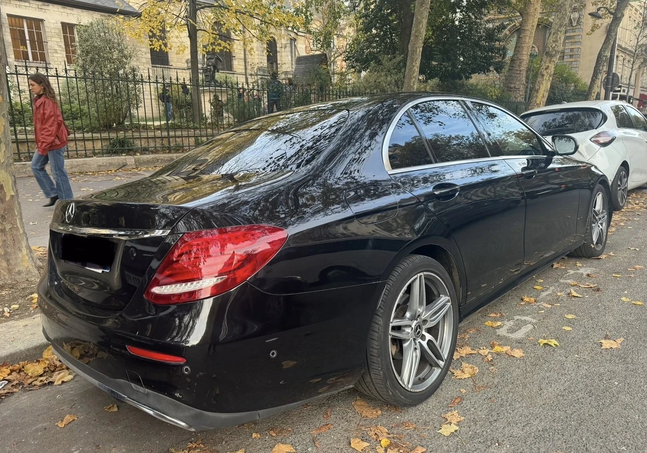 Mercedes-Benz E 200 ///AMG 9G/BURMESTER/PANO-360KAMERA-NAPA/DIGITAL, снимка 4 - Автомобили и джипове - 55450560