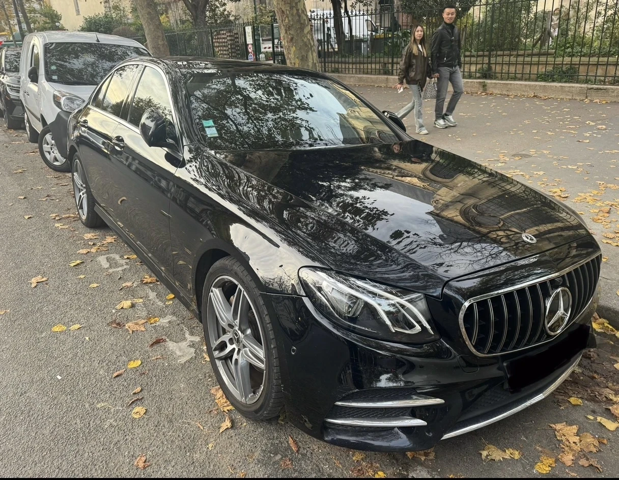 Mercedes-Benz E 200 ///AMG 9G/BURMESTER/PANO-360KAMERA-NAPA/DIGITAL
