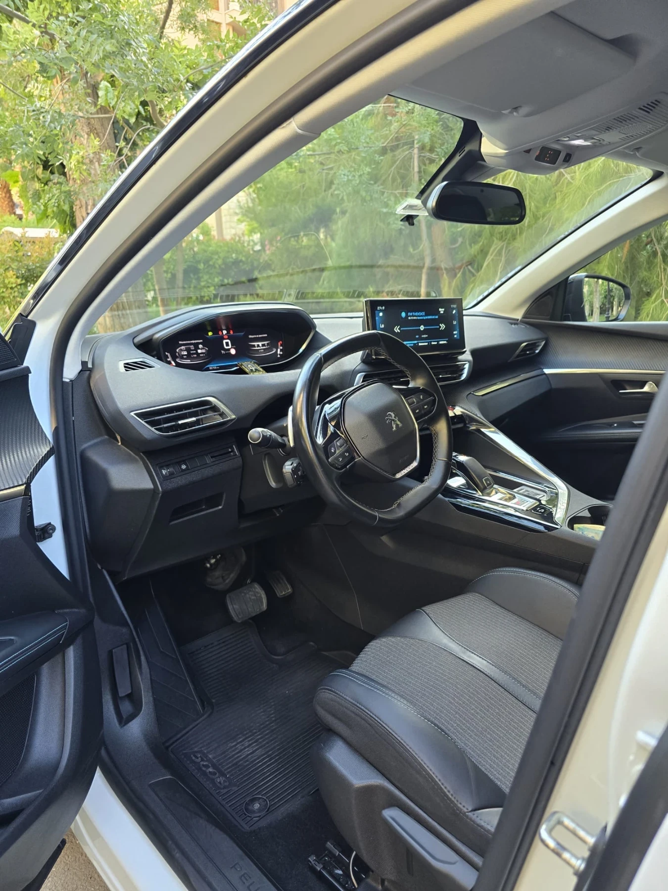 Peugeot 5008 ALLURE 1.5 Blue HDi EURO 6, снимка 7 - Автомобили и джипове - 55567892