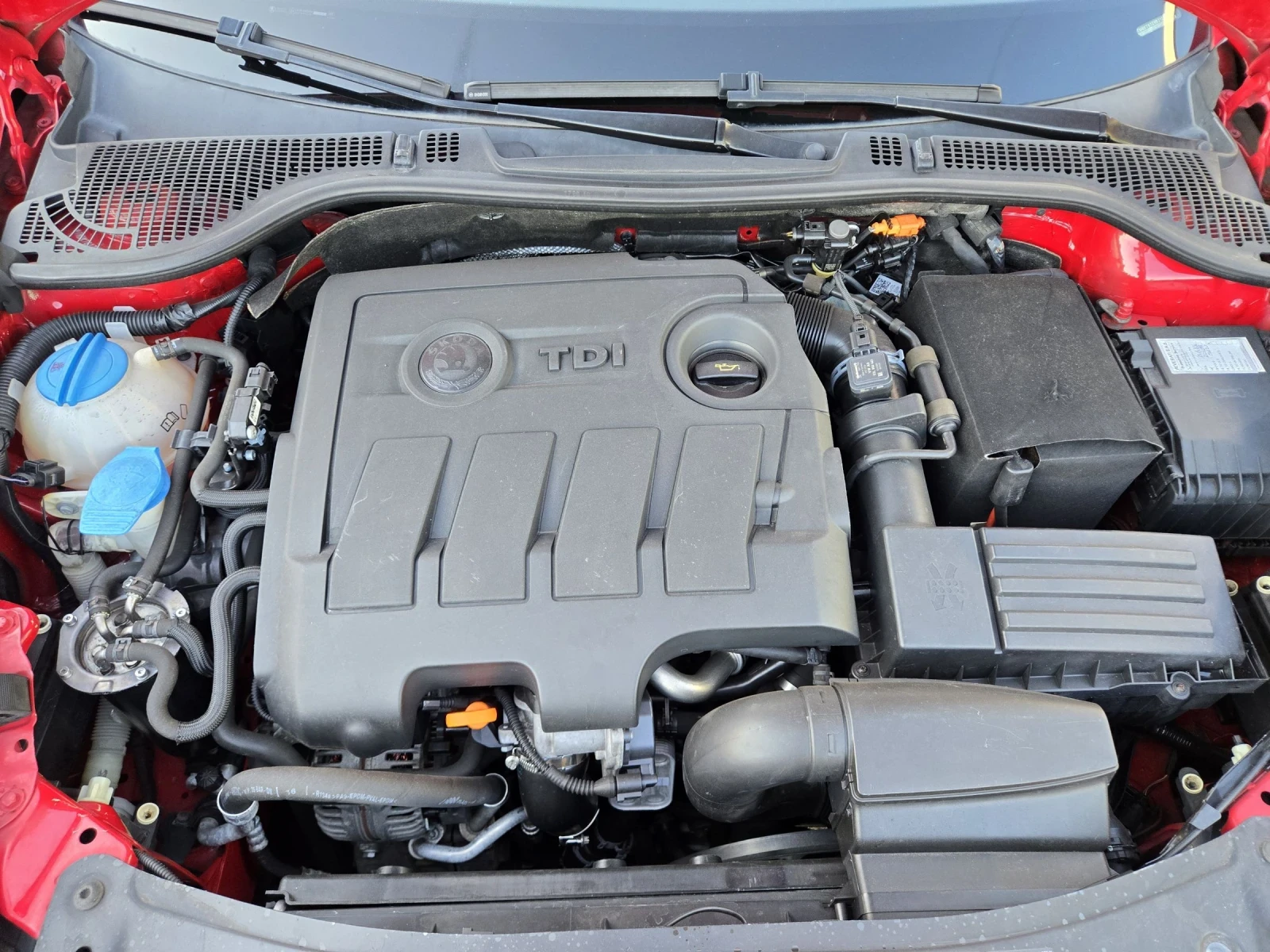 Skoda Octavia 1.6TDI-105кс= 4Х4= АВТОПИЛОТ= КЛИМАТРОНИК, снимка 17 - Автомобили и джипове - 55849694