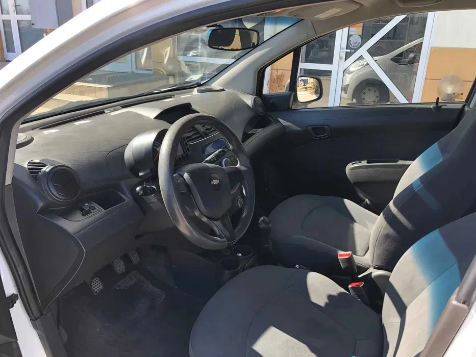 Chevrolet Spark, снимка 2 - Автомобили и джипове - 55887862
