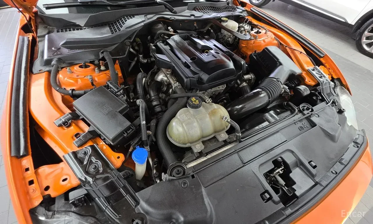 Ford Mustang 2.3* ECO* BOOST* ДИСТРОНИК* ОБДУХВАНЕ* КАМЕРА* , снимка 15 - Автомобили и джипове - 56184064