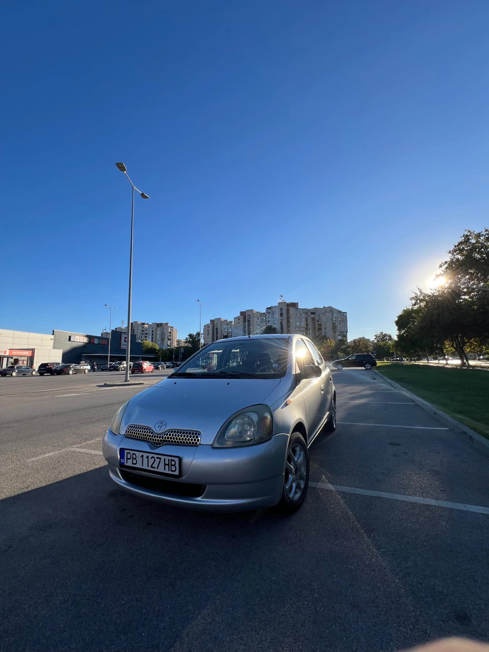 Toyota Yaris, снимка 8 - Автомобили и джипове - 56351163