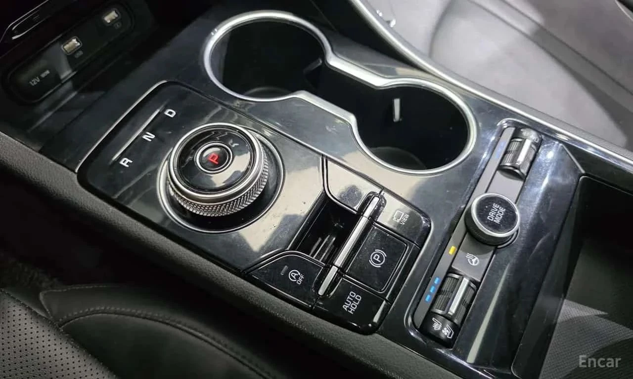 Kia K5, снимка 9 - Автомобили и джипове - 56724642
