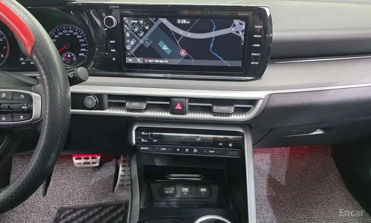 Kia K5, снимка 15 - Автомобили и джипове - 56724642
