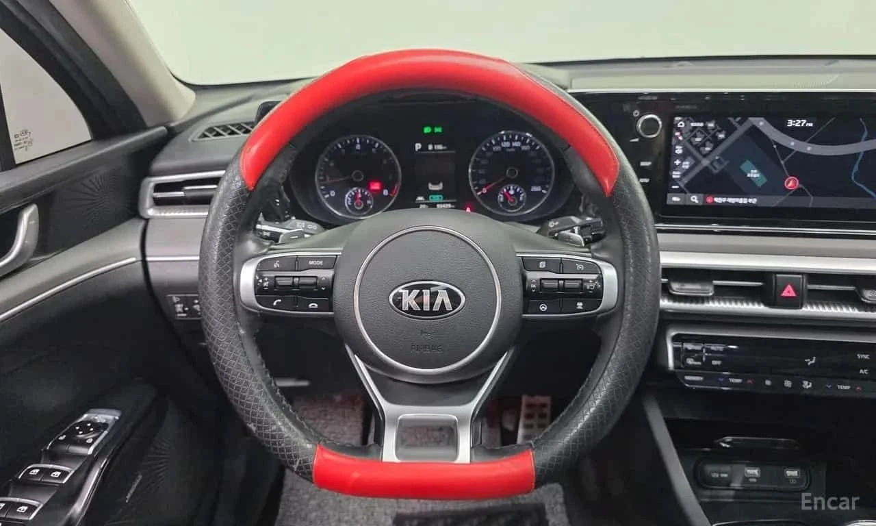 Kia K5, снимка 14 - Автомобили и джипове - 56724642
