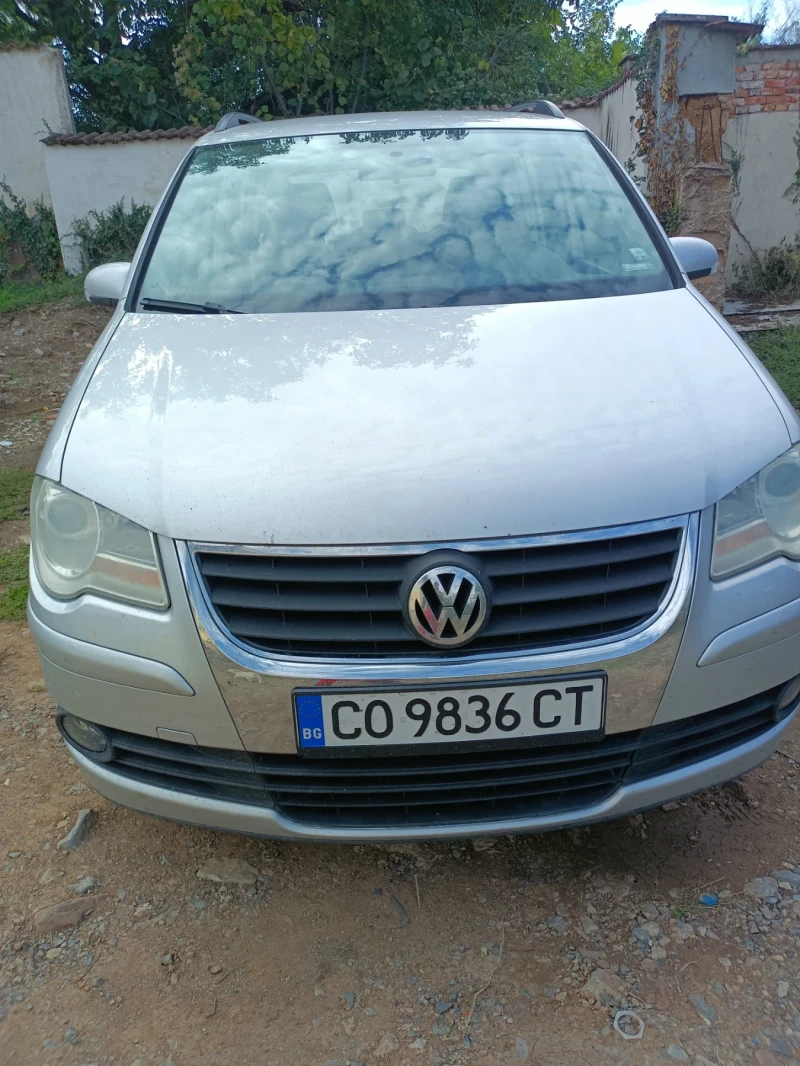 VW Touran, снимка 1 - Автомобили и джипове - 47300654