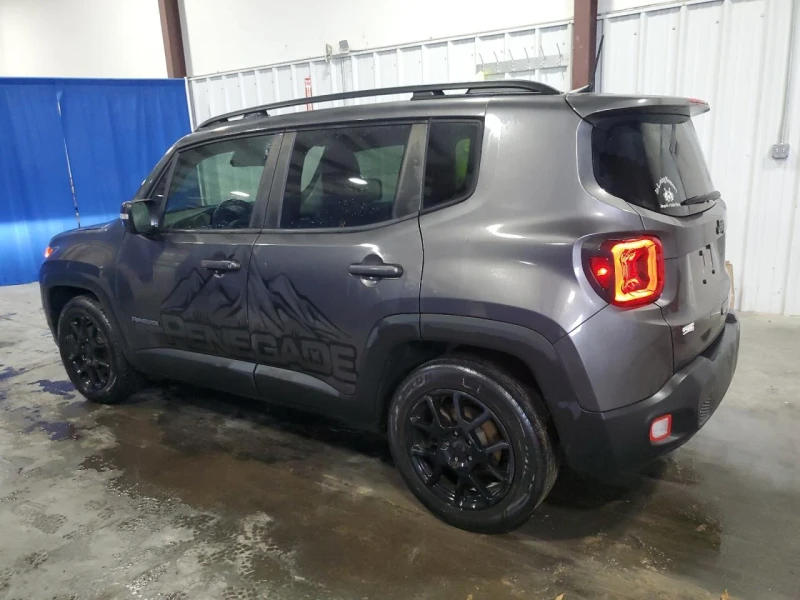 Jeep Renegade, снимка 6 - Автомобили и джипове - 49555856