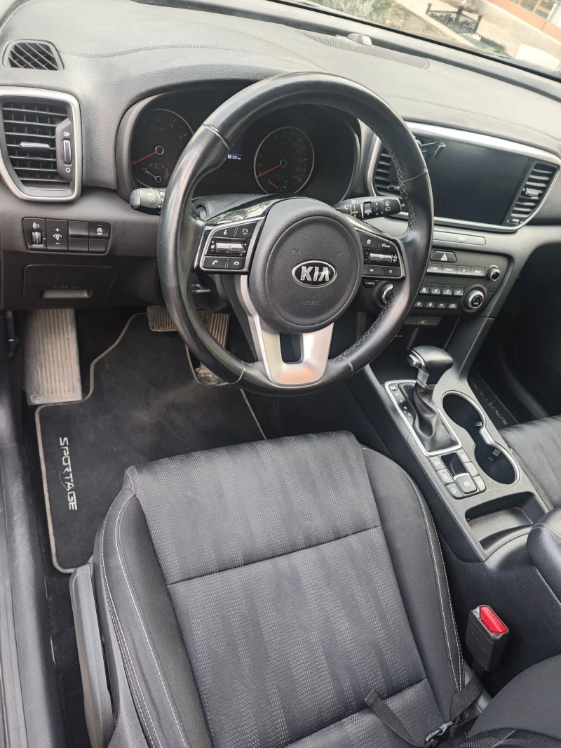 Kia Sportage, снимка 16 - Автомобили и джипове - 52567608