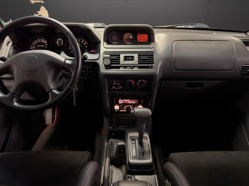 Mitsubishi Pajero 3500 V6/24V, снимка 10 - Автомобили и джипове - 51721469