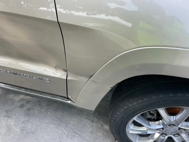 Jeep Grand cherokee 3.6 SUMMIT 4X4 8ZF * Видео, снимка 13 - Автомобили и джипове - 52267363