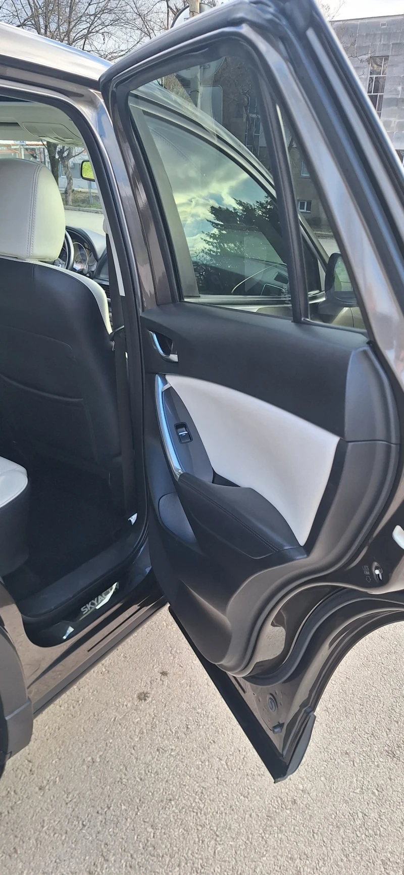 Mazda CX-5 2.2  SKYACTIV-D 175 AWD REVOLUTION, снимка 15 - Автомобили и джипове - 52914386