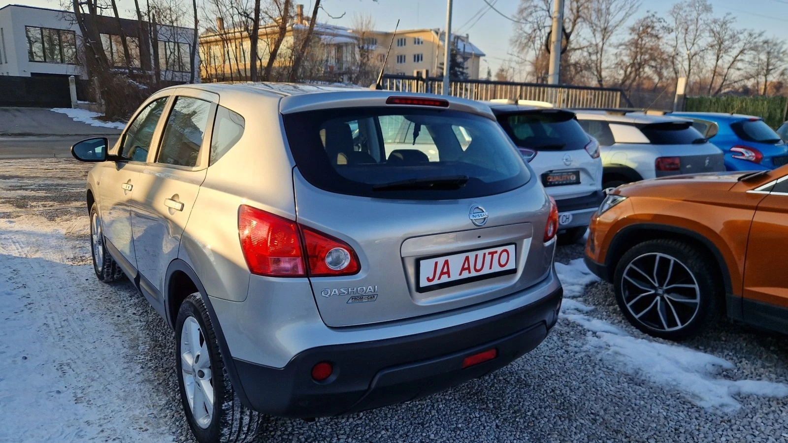 Nissan Qashqai 2.0-140кс.автомат. - изображение 8