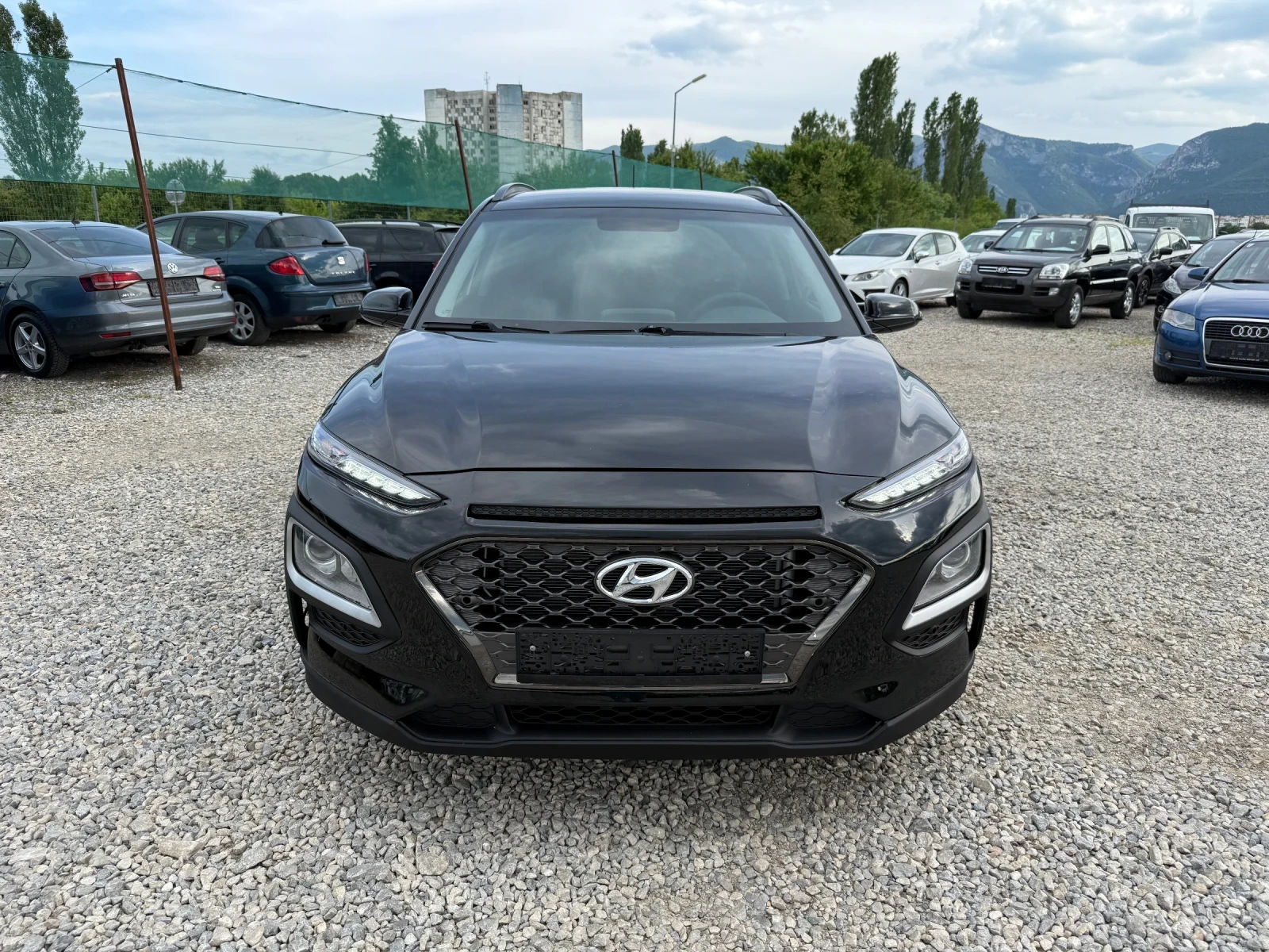 Hyundai Kona 2.0i-150PS-АВТОМАТ - изображение 2