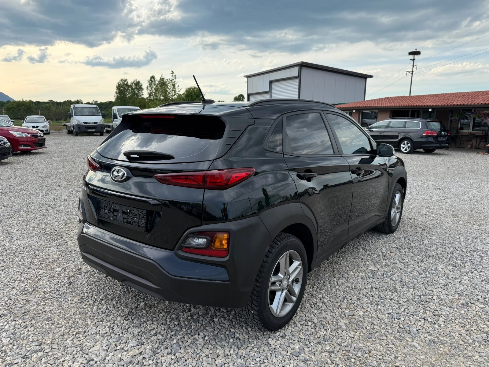 Hyundai Kona 2.0i-150PS-АВТОМАТ - изображение 5